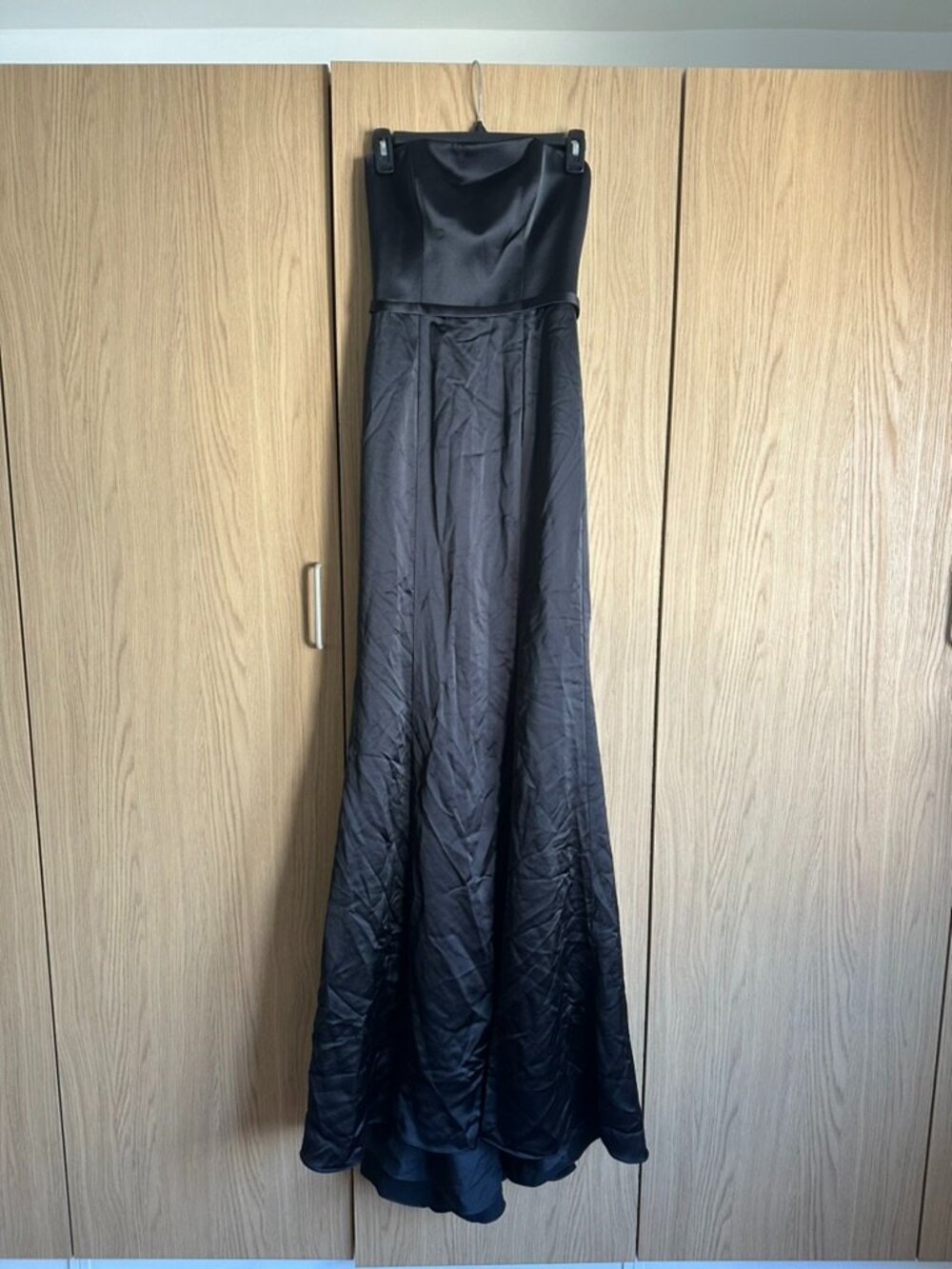 Amsale Black Strapless Satin Formal Gown Size 0